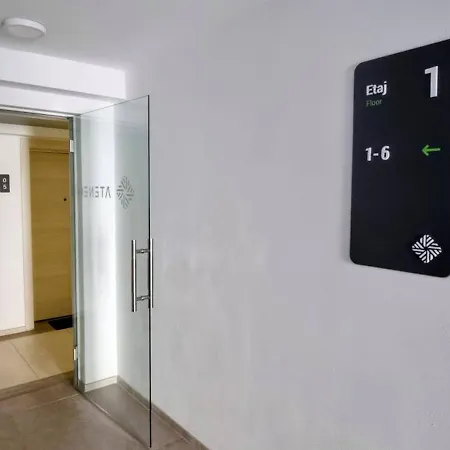 Апартаменти Ateneo *