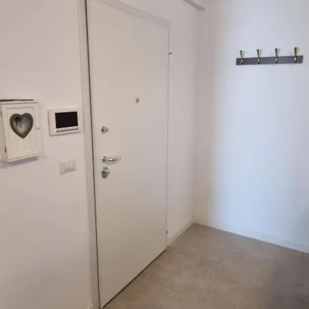 Ateneo Apartament *